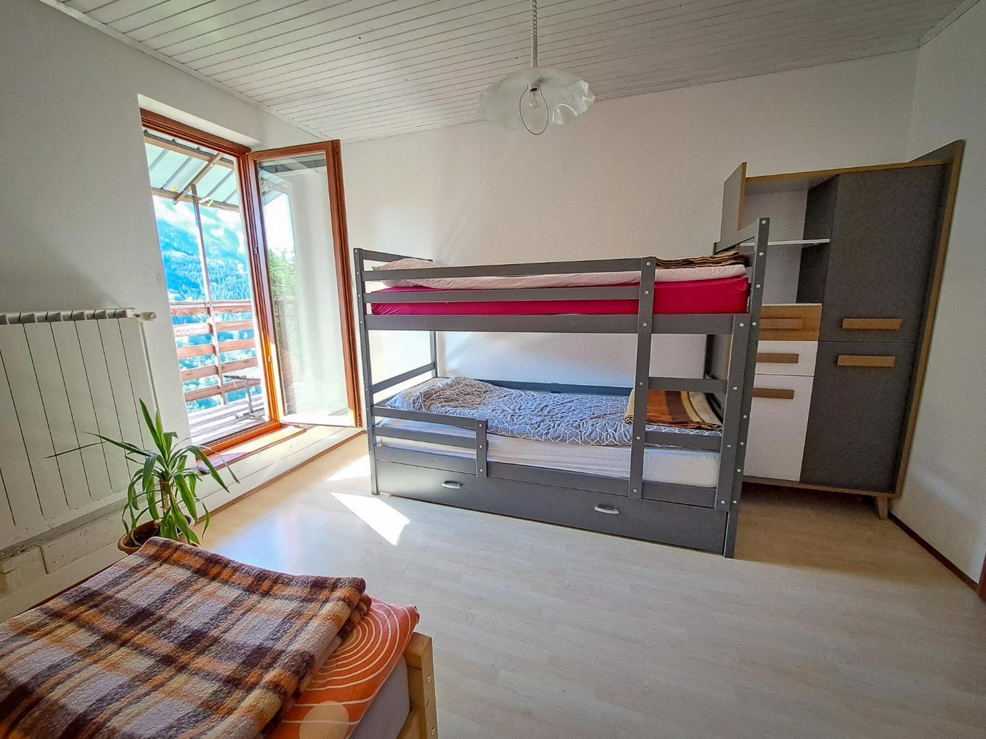 Hikers Hut Hisar Apartment Podbrdo Ngoại thất bức ảnh
