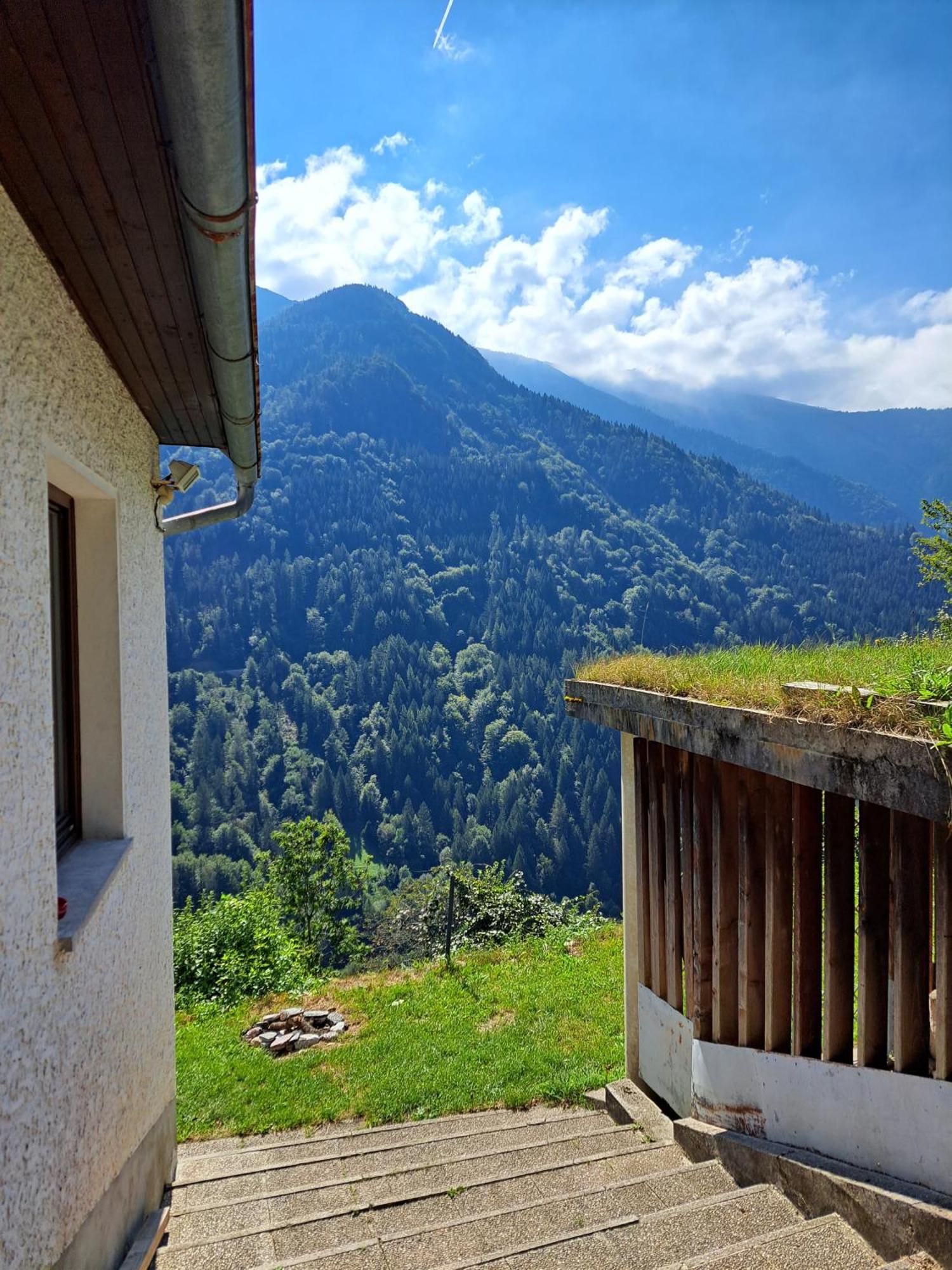 Hikers Hut Hisar Apartment Podbrdo Ngoại thất bức ảnh